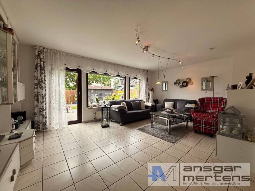 (M)EIN Familiendomizil in Neuss-Vogelsang Raumwunder auf 4 Ebenen mit Garten & Garage 6 zimmer