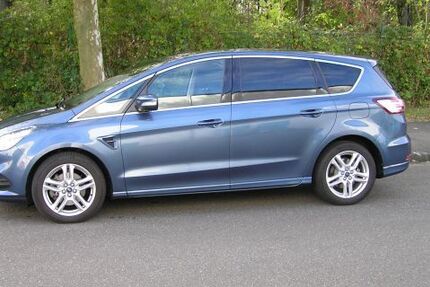 Ford S-Max 123.000 km 18.300 € Pulheim 50259