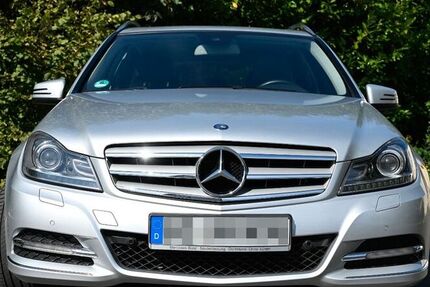 Mercedes C 200