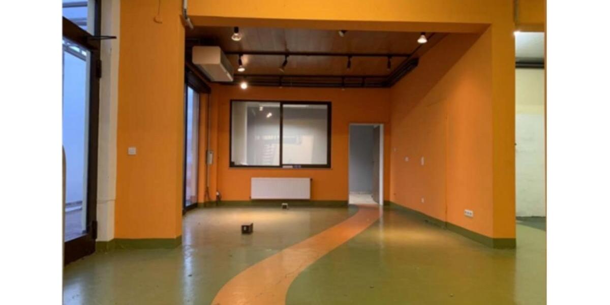 Gewerbehalle zur Miete zimmer