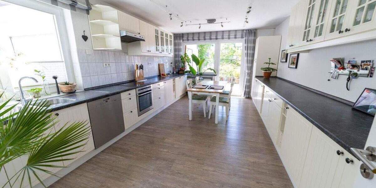 Mehrfamilienhaus, Wohnhaus Remscheid Innen - 1 Zimmer, 320 m&sup2;, 695.000&euro; | Angebot:25175044