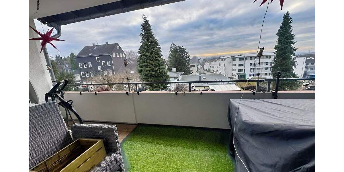 Etagenwohnung Wermelskirchen - 3 Zimmer, 95 m&sup2;, 245.000&euro; | Angebot:25390897