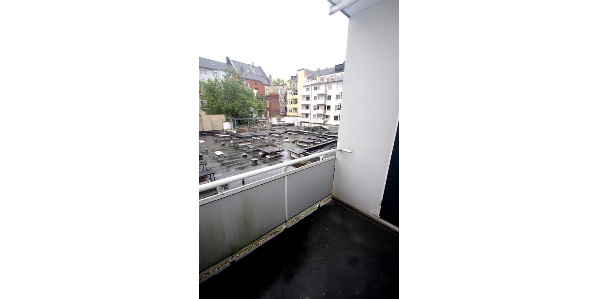 Etagenwohnung Düsseldorf Stadtmitte - 1 Zimmer, 29 m&sup2;, 730&euro; | Angebot:26336467