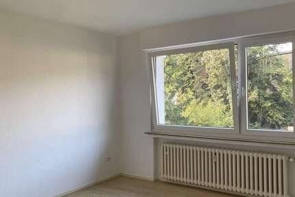 Wohnung Bergisch Gladbach - 3 Zimmer, 63 m&sup2;, 587&euro; | Angebot:26928950