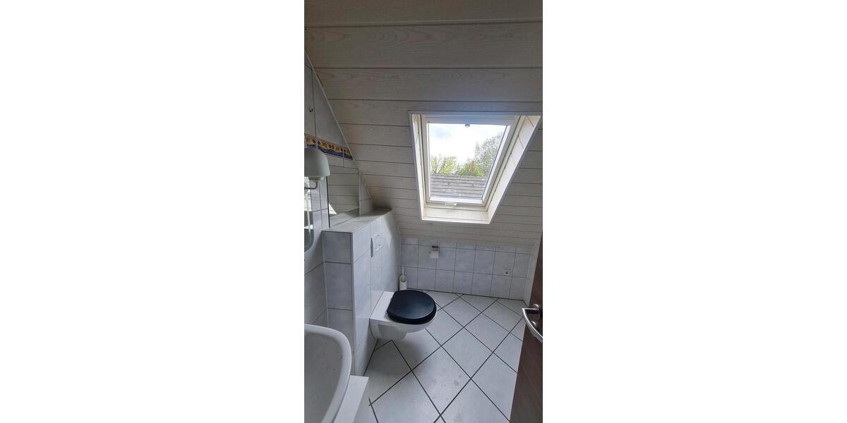 Etagenwohnung Troisdorf Bergheim - 3 Zimmer, 57 m&sup2;, 900&euro; | Angebot:26024005