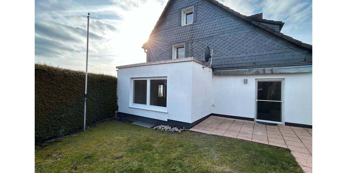 Doppelhaushälfte Burscheid - 3 Zimmer, 95 m&sup2;, 350.000&euro; | Angebot:25547130