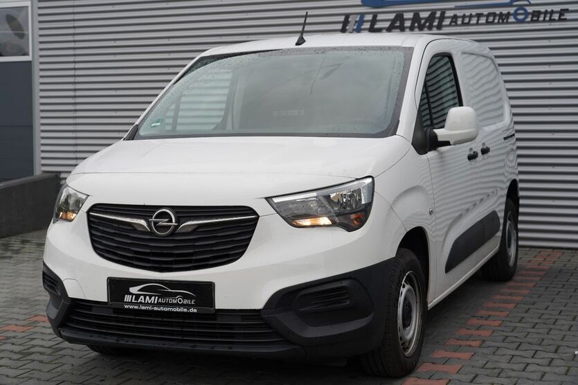 Opel Combo 61.500 km 10.999 € Grevenbroich 41515