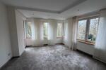 Etagenwohnung Solingen - 3 Zimmer, 105 m&sup2;, 1.350&euro; | Angebot:25571572