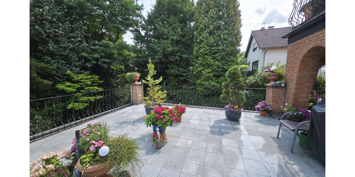 Wohnung zum Kaufen in Burscheid 338.000 € 128 m² 3 zimmer