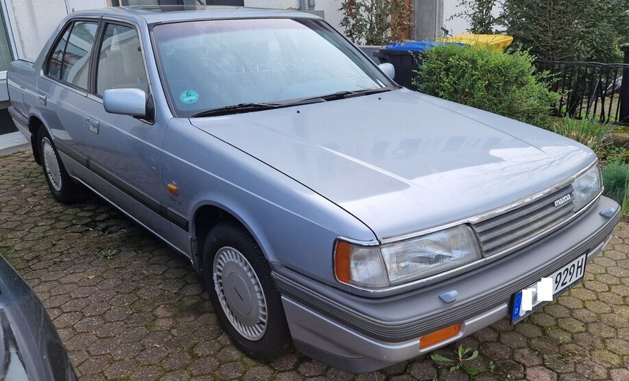 Mazda 929 III 116.811 km 9.900 € Köln 50667