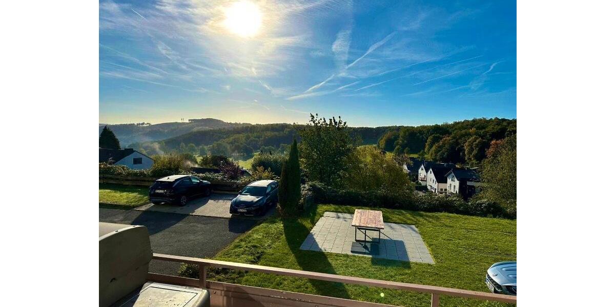 Tolle 3 Zimmer Whg, großer Südbalkon, Blick ins Grüne 3 zimmer