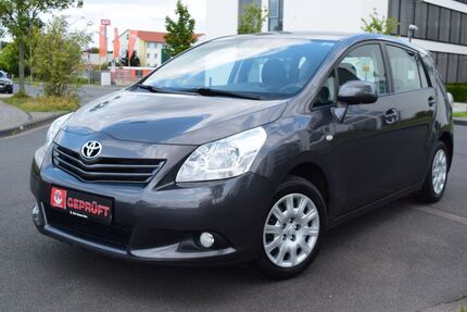 Toyota Verso 263.000 km 3.800 &euro; Köln (Ostheim) 51107