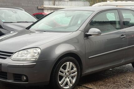 VW Golf 240.000 km 2.550 &euro; Pulheim 50259
