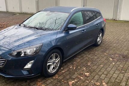 Ford Focus 133.900 km 11.000 &euro; Düsseldorf 40470