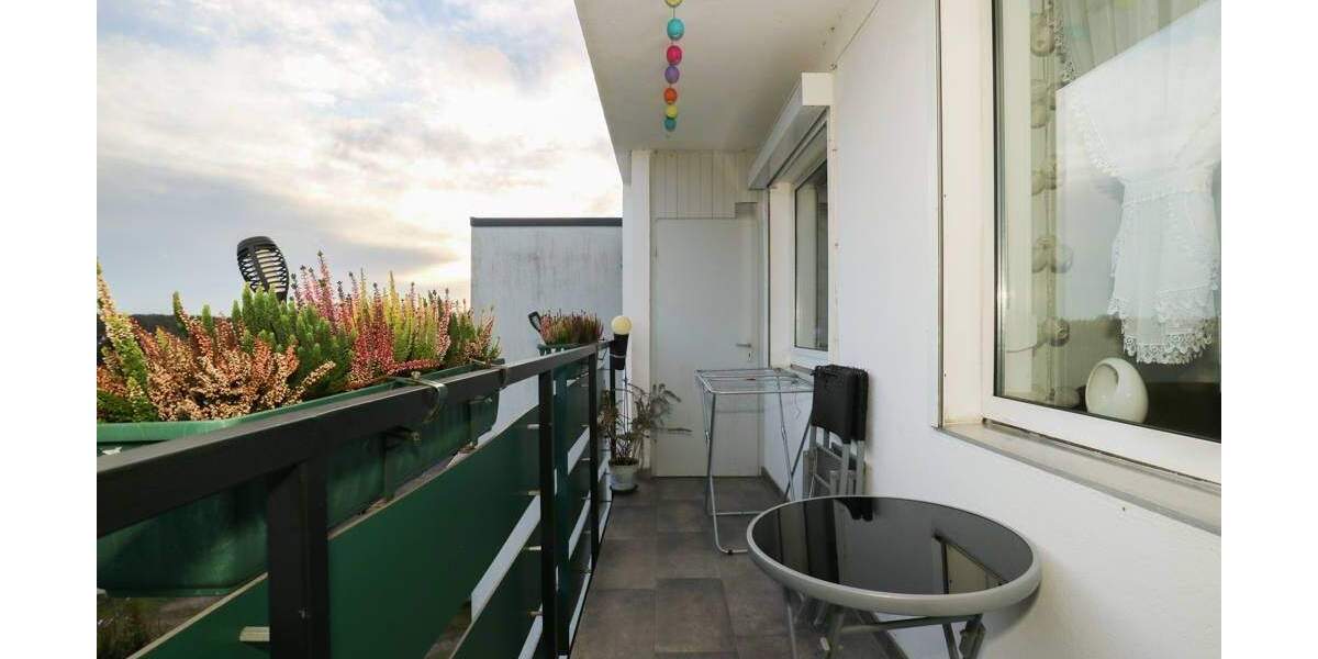 Etagenwohnung Dormagen / Delhoven Delhoven - 2 Zimmer, 64 m&sup2;, 170.000&euro; | Angebot:24219697