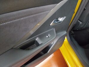 Opel Astra Ultimate Matrix LED 18´´´´ Spurhalteass. Luf 42.521 km 21.740 &euro; HAAN 42781