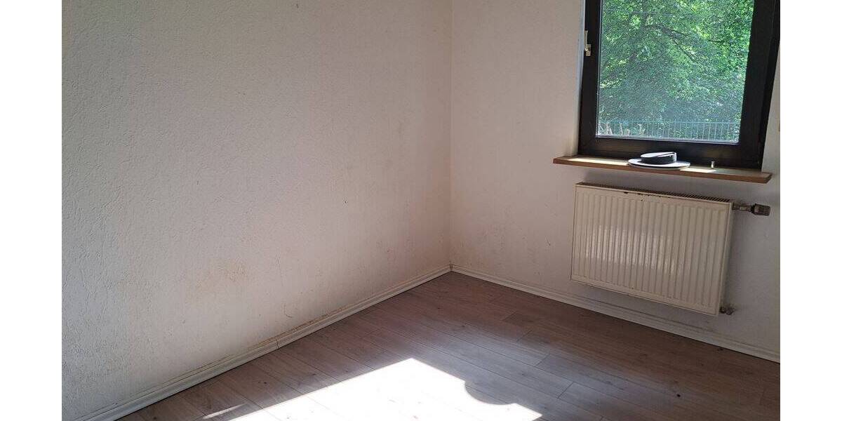 Mehrfamilienhaus, Wohnhaus Kürten - 7 Zimmer, 186 m&sup2;, 350.000&euro; | Angebot:20962648