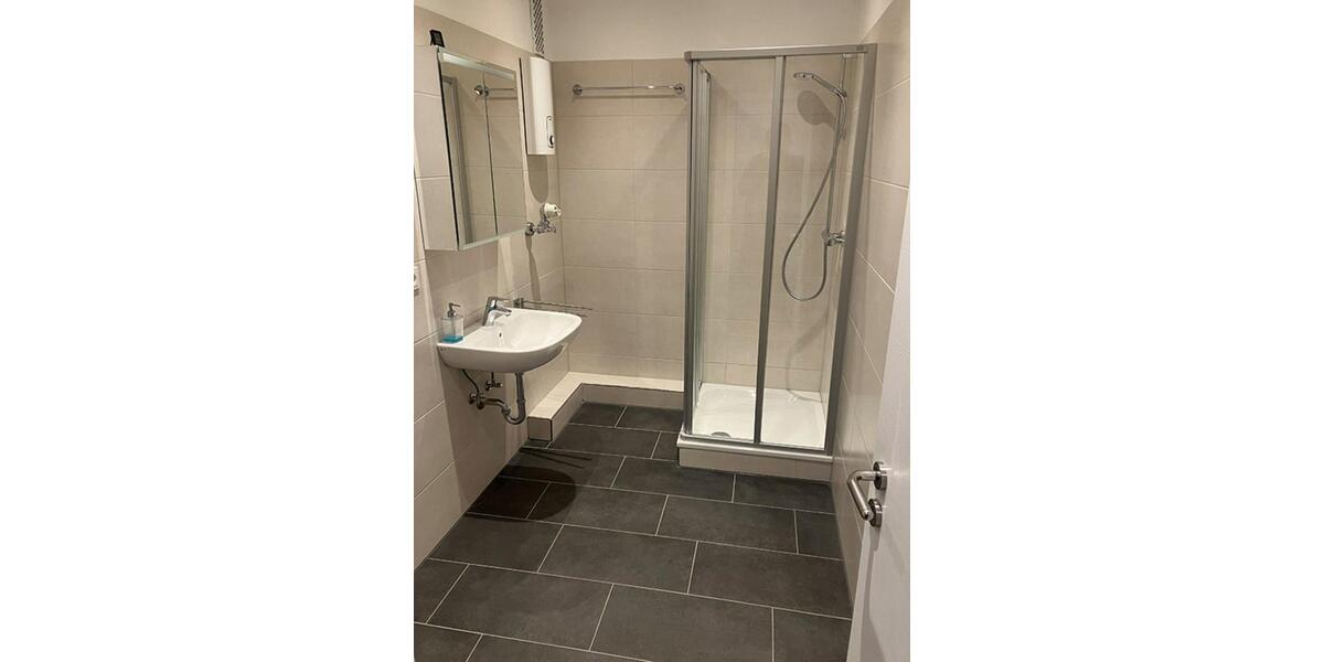 Renovierte 2-Zimmer-Wohnung mit Balkon in Lohmar Zentrum 2 zimmer