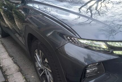 Hyundai TUCSON 262.000 km 15.999 &euro; Neuss 41460