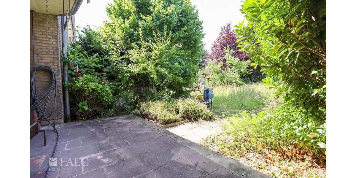 2 Familien- oder 2 Generationenhaus in GV-Südstadt! 8 zimmer