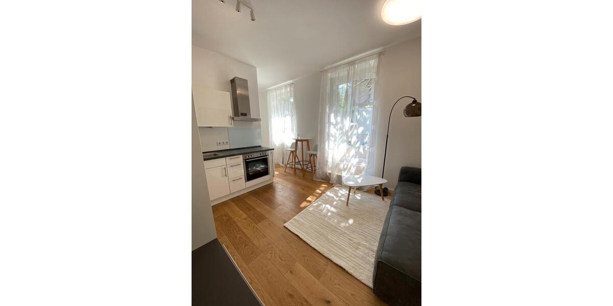 Erdgeschoßwohnung Düsseldorf Düsseltal - 1.5 Zimmer, 40 m&sup2;, 1.300&euro; | Angebot:26234604