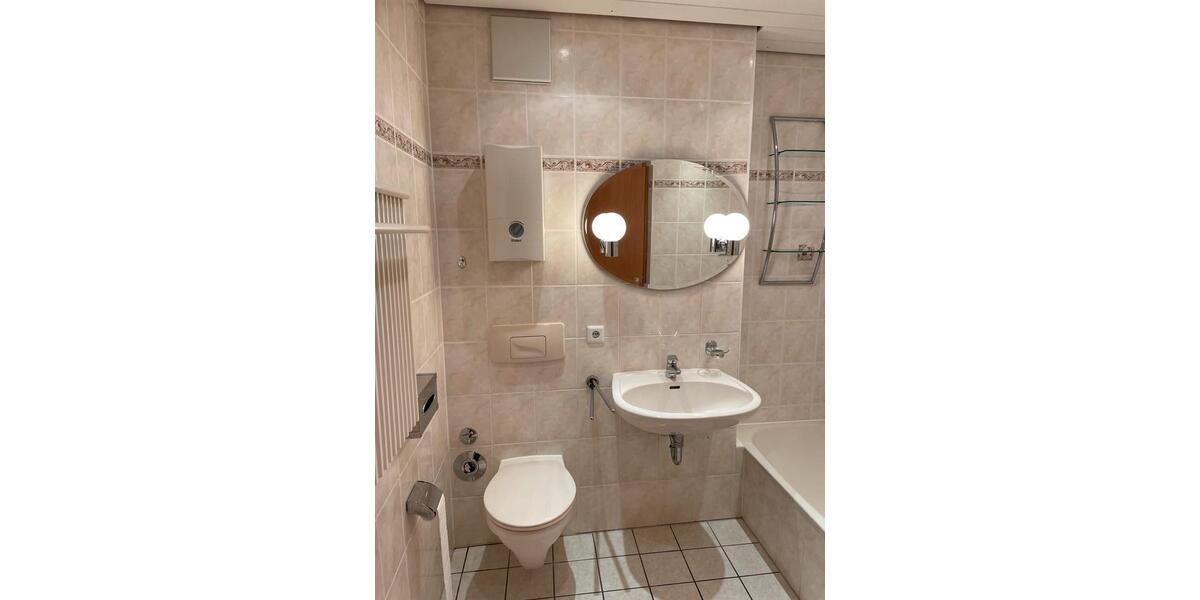 Etagenwohnung Bergheim Auenheim - 2.5 Zimmer, 73 m&sup2;, 315.000&euro; | Angebot:25945498