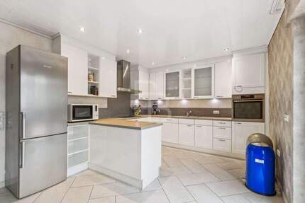 Großzügiges Mehrgenerationenhaus mit Garten in Top-Lage 1 zimmer