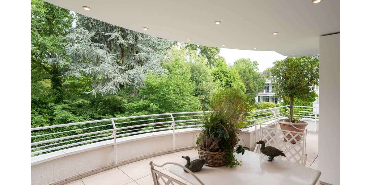 Wohnung zum Kaufen in Düsseldorf-Zoo 998.500 € 113 m² 3 zimmer