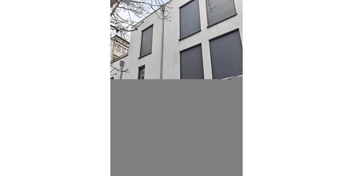Einfamilienhaus Düsseldorf Stadtbezirk 3 - 4 Zimmer, 135 m&sup2;, 2.900&euro; | Angebot:26084141