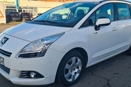 Peugeot 5008 146.800 km 4.999 &euro; Köln 51145