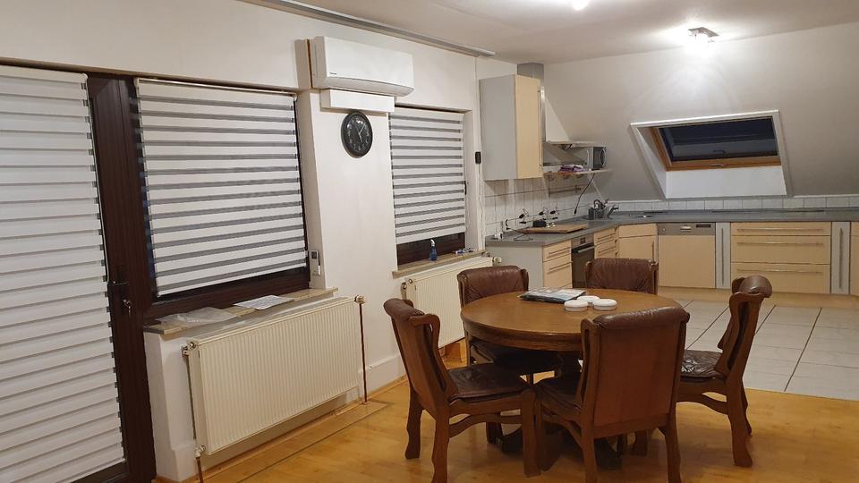 Dachgeschoßwohnung Bergisch Gladbach - 3 Zimmer, 90 m&sup2;, 1.250&euro; | Angebot:22460035