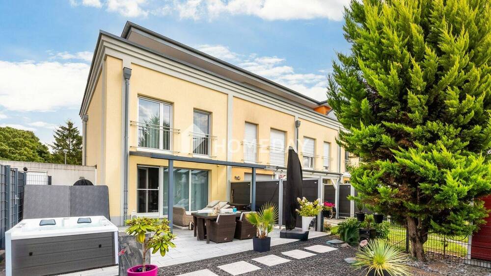 Design trifft Komfort - Reihenendhaus mit hochwertiger Innenausstattung & stilvollem Gartenambiente 4 zimmer
