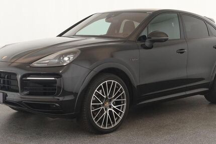 Porsche Cayenne 36.100 km 98.684 € Düsseldorf 40233