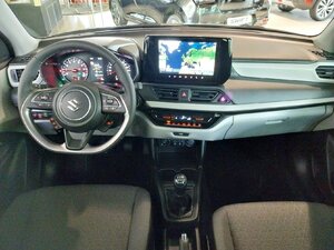 Suzuki Swift Dualjet Hybrid Comfort Kam ACC DAB+ 2.900 km 17.880 &euro; HAAN 42781