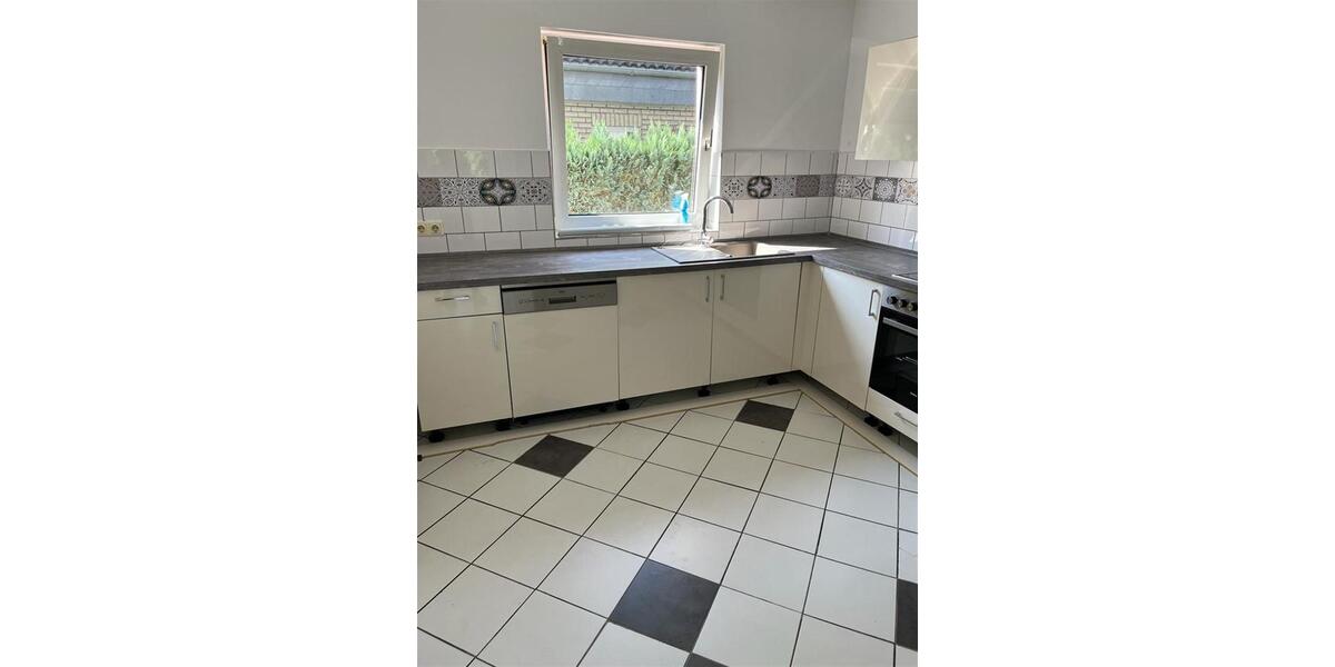 Etagenwohnung Rösrath - 2 Zimmer, 75 m&sup2;, 850&euro; | Angebot:26349657