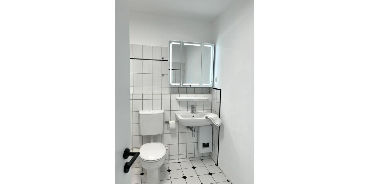Etagenwohnung Remscheid Reinshagen - 2 Zimmer, 61 m&sup2;, 630&euro; | Angebot:25048255