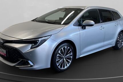 Toyota Corolla 13.000 km 26.890 &euro; Köln 50823