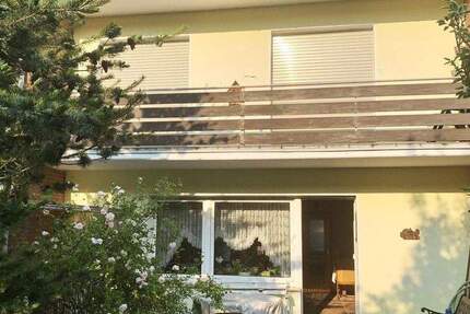 Familienfreundliches Reihenhaus mit Garten, Balkon und Garage - von privat 4 zimmer