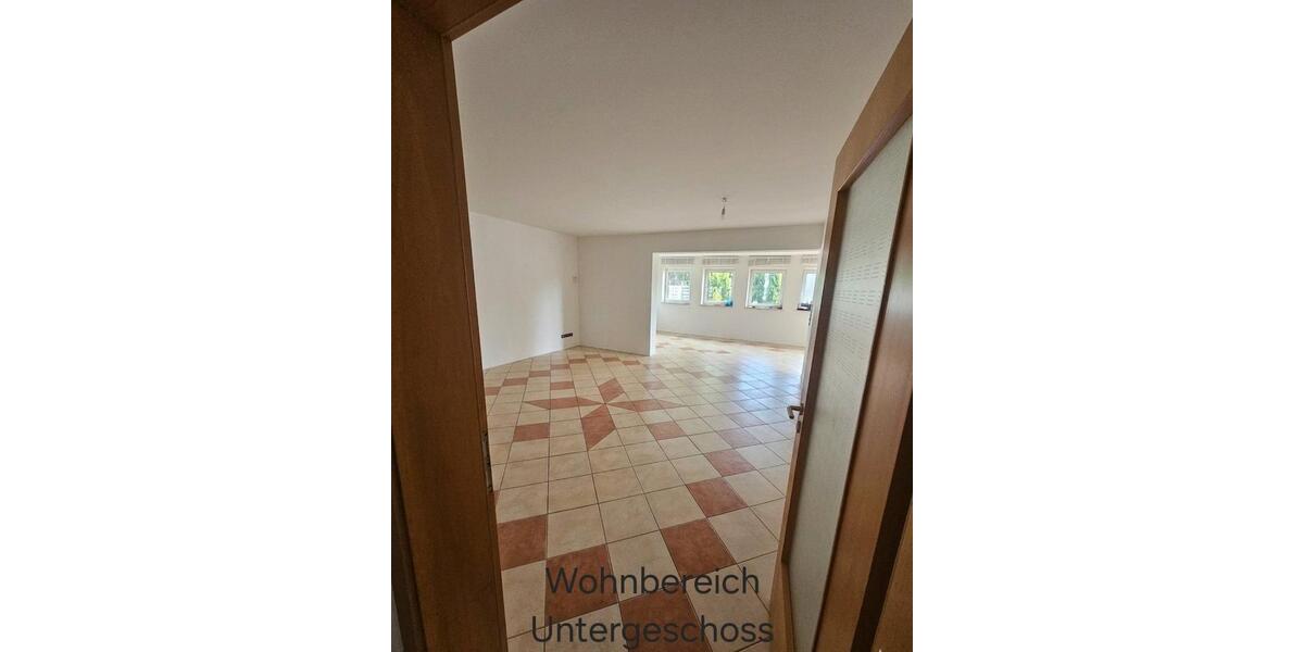 Mehrfamilienhaus, Wohnhaus Düsseldorf Stadtmitte - 8 Zimmer, 280 m&sup2;, 680.000&euro; | Angebot:26866681