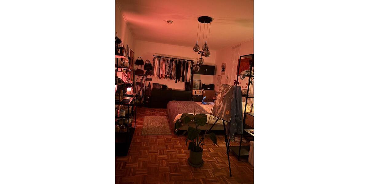 Etagenwohnung Düsseldorf Stadtbezirk 2 - 2 Zimmer, 34 m&sup2;, 700&euro; | Angebot:25307107