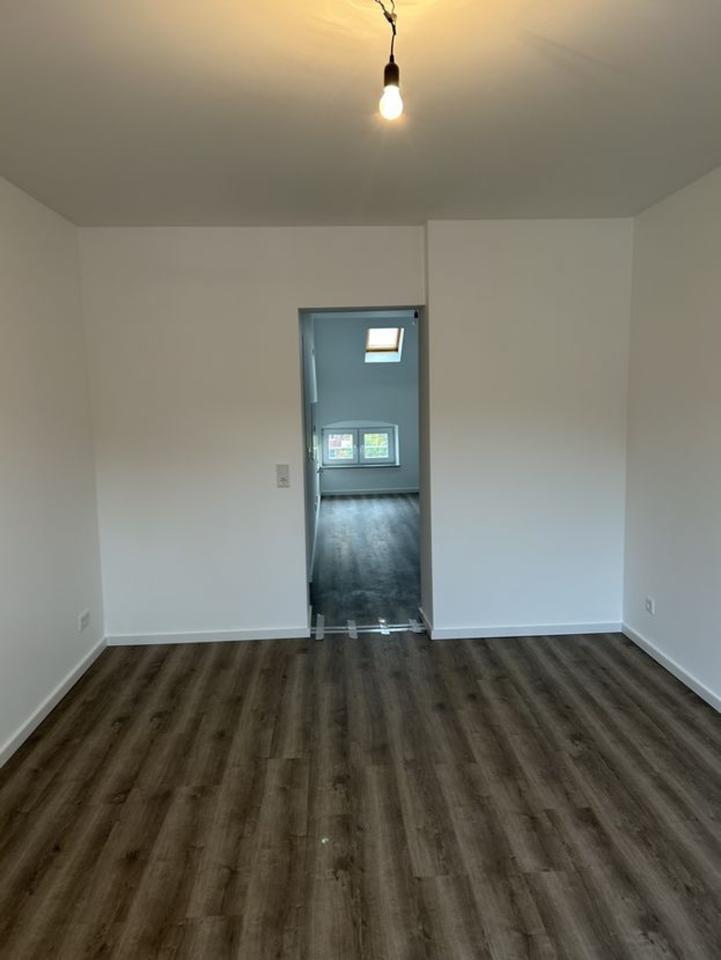 Erstbezug nach Sanierung - 1,5 Zimmer Wohnung Düsseldorf-Flingern zimmer