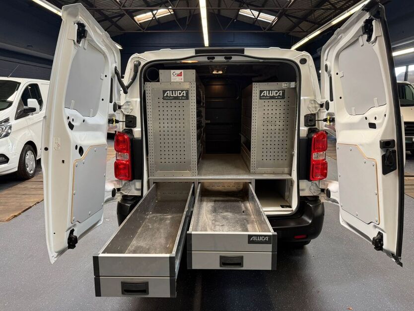 Peugeot Expert 134.000 km 14.950 € Hilden 40721