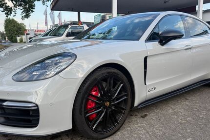 Porsche Panamera 134.000 km 62.450 &euro; mettmann 40822