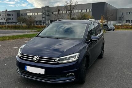 VW Touran 97.000 km 20.500 &euro; Pulheim 50259