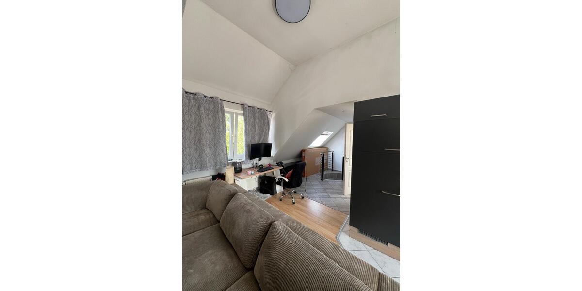 Etagenwohnung Solingen Ohligs - 2 Zimmer, 62 m&sup2;, 532&euro; | Angebot:26414753