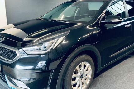 Kia Niro 227.800 km 9.890 &euro; Hilden 40723