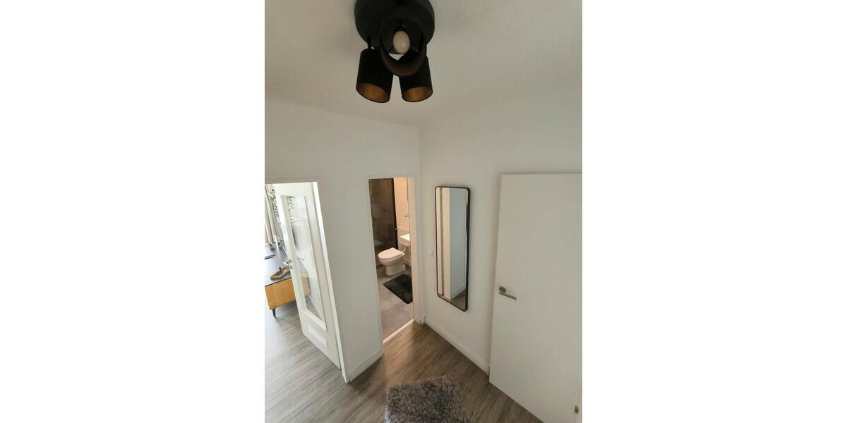 Etagenwohnung Neuss Reuschenberg - 1 Zimmer, 44 m&sup2;, 821&euro; | Angebot:26146153