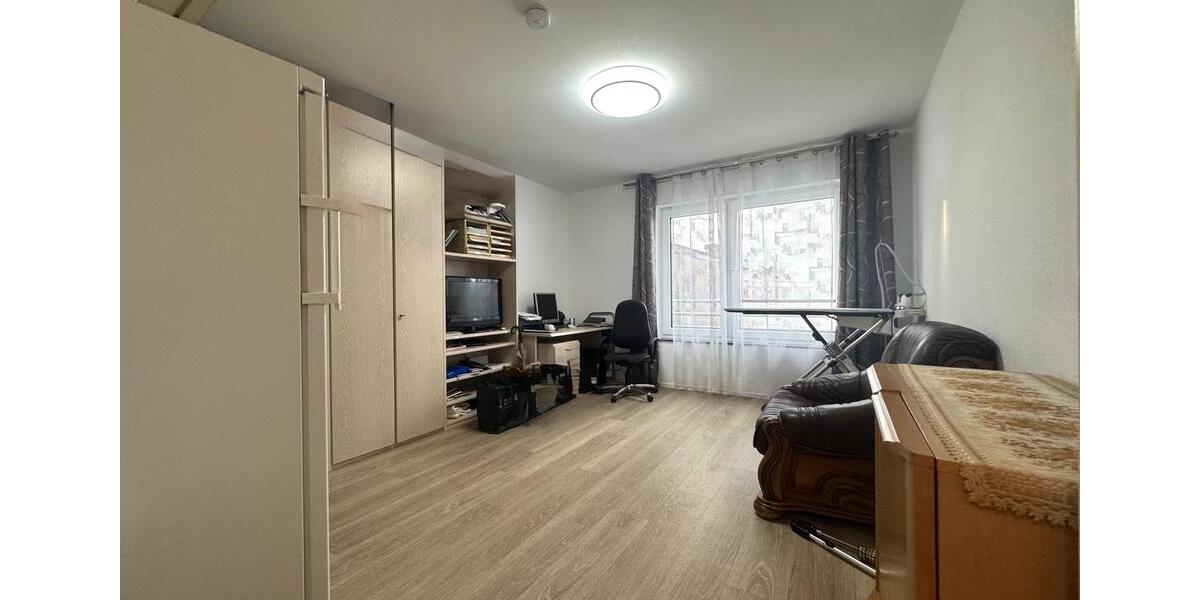Etagenwohnung Leverkusen Opladen - 3 Zimmer, 82 m&sup2;, 1.000&euro; | Angebot:25416454
