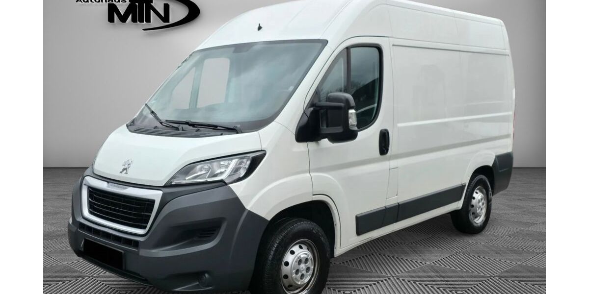 Peugeot Boxer 190.000 km 10.990 &euro; Köln 51067
