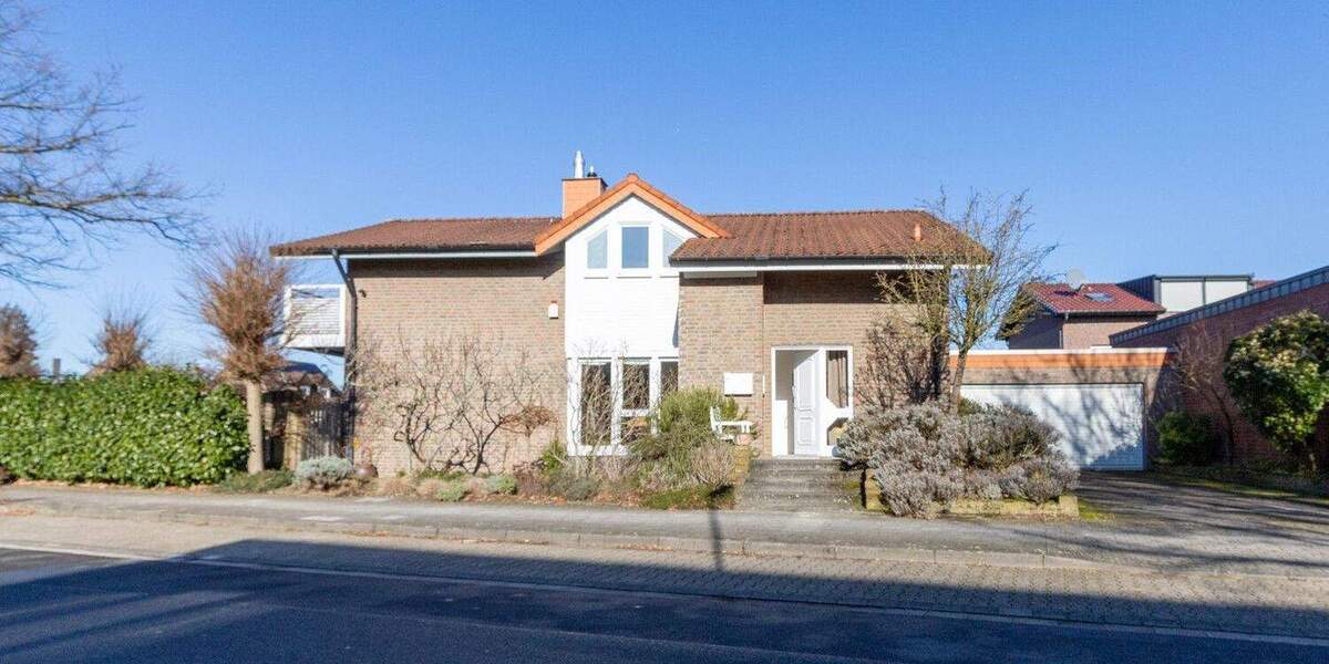 Einfamilienhaus Neuss Norf - 9 Zimmer, 268 m&sup2;, 859.000&euro; | Angebot:25688842